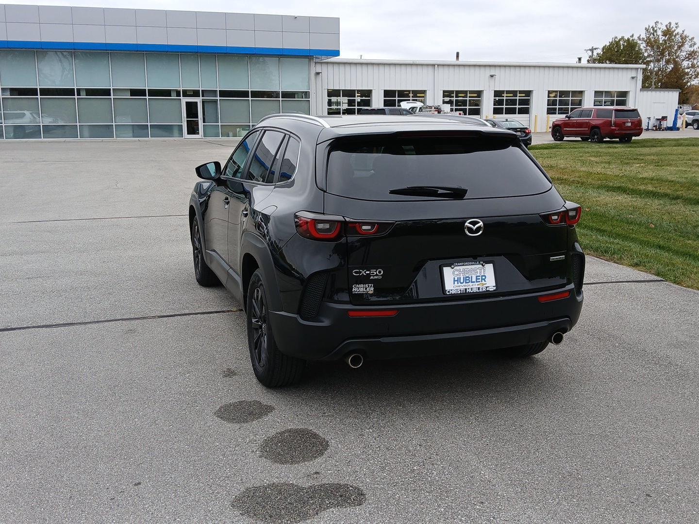 2024 Mazda CX-50 2.5 S Preferred photo 3
