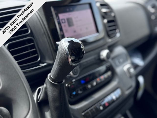 2025 Ram ProMaster 1500 photo 13