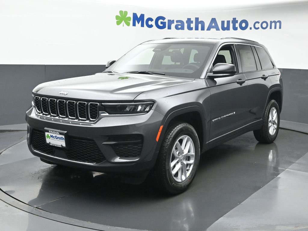 2025 Jeep Grand Cherokee Laredo X photo 18