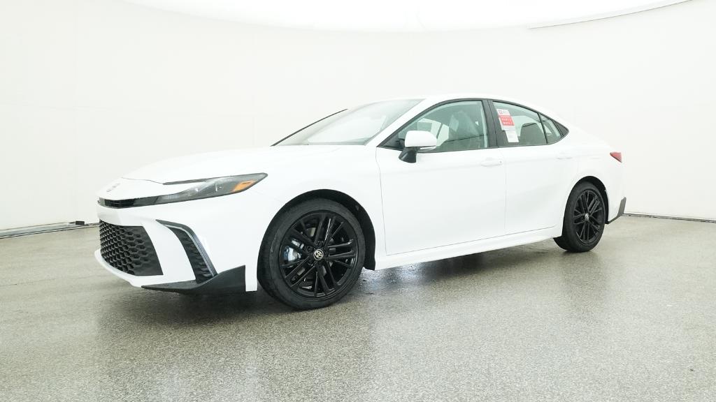 2025 Toyota Camry SE photo 6