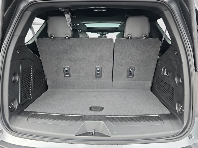 2023 Gmc Yukon SLT photo 12