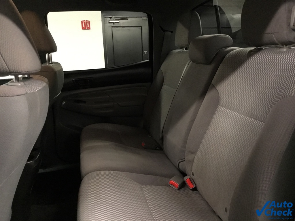 2014 Toyota Tacoma Base 4x4 photo 26