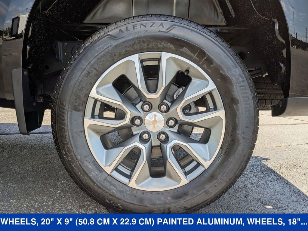 2025 Chevrolet Silverado 1500 LT photo 9