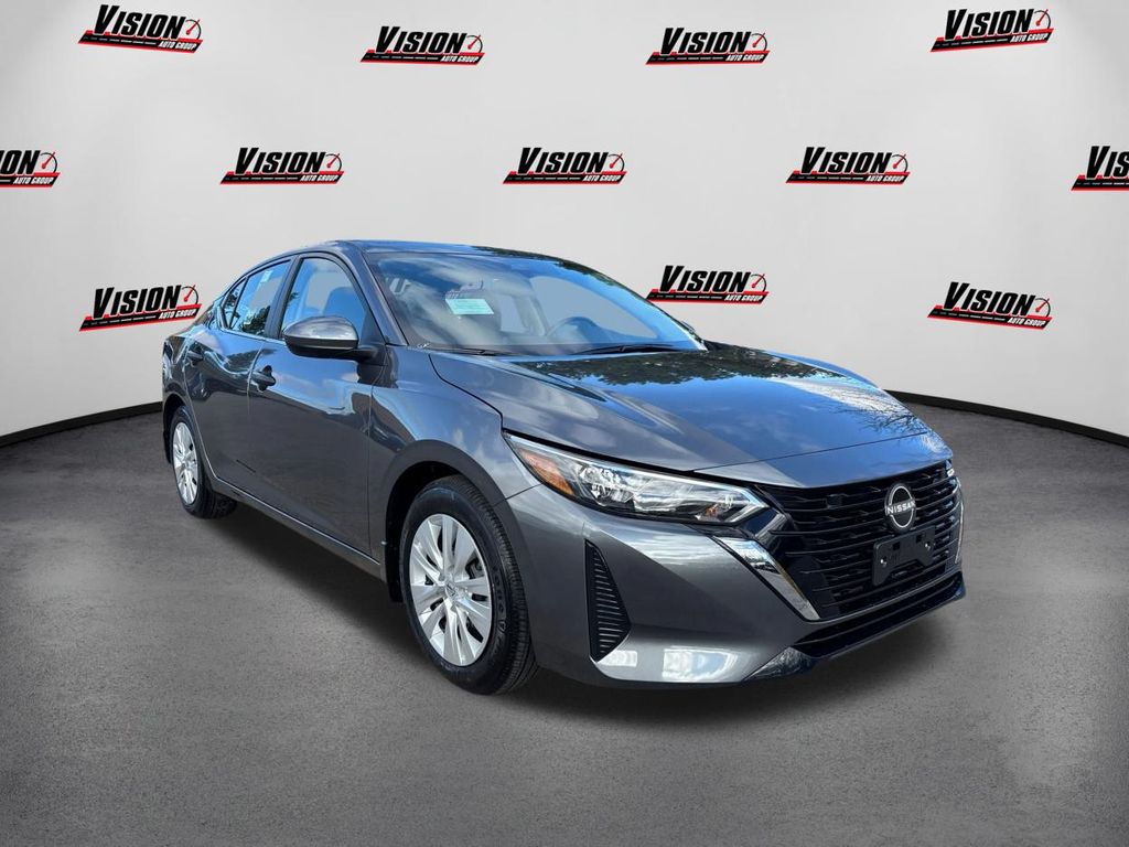 2025 Nissan Sentra S photo 3