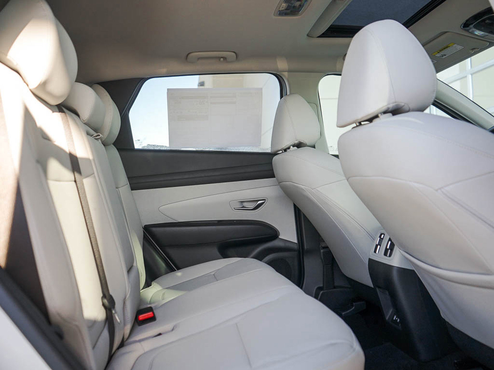 2025 Hyundai Tucson SEL Convenience photo 11