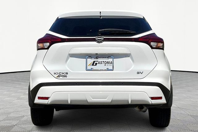 2024 Nissan Kicks SV photo 4