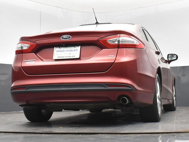 2016 Ford Fusion SE photo 22