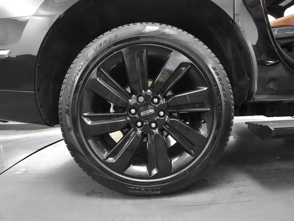 2024 Lincoln Navigator Reserve Luxury Monochromatic photo 11