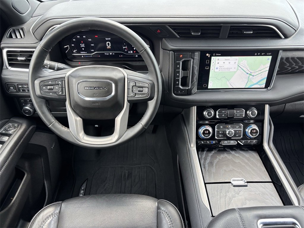 2023 Gmc Yukon Denali photo 3