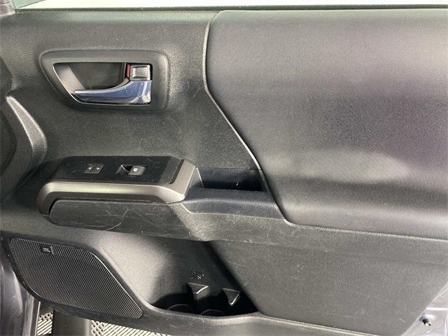 2021 Toyota Tacoma TRD Pro V6 photo 21