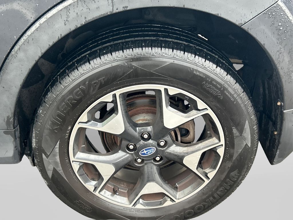 2019 Subaru Crosstrek 2.0i Premium photo 12