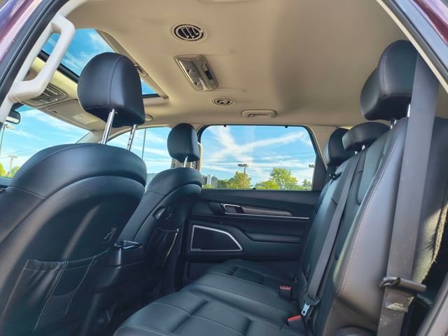 2020 Kia Telluride EX photo 28