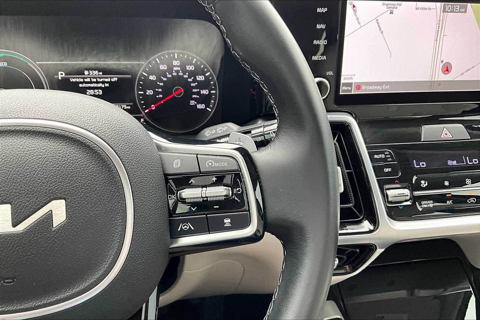 2022 Kia Sorento Plug-In Hybrid SX photo 21