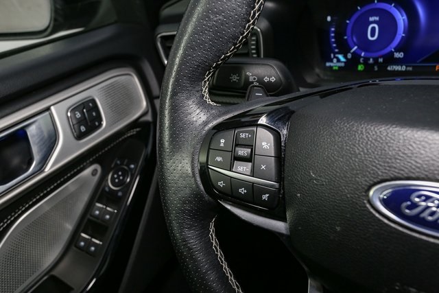 2022 Ford Explorer ST photo 30