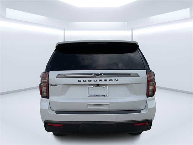 2022 Chevrolet Suburban Z71 photo 3