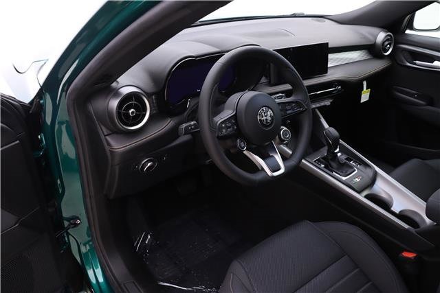 2024 Alfa Romeo Tonale Ti photo 6