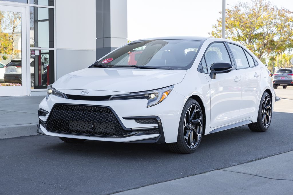 2025 Toyota Corolla SE photo 2