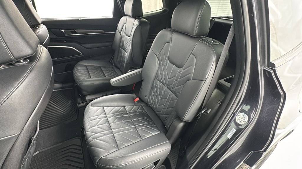 2025 Kia Telluride EX X-Line photo 12
