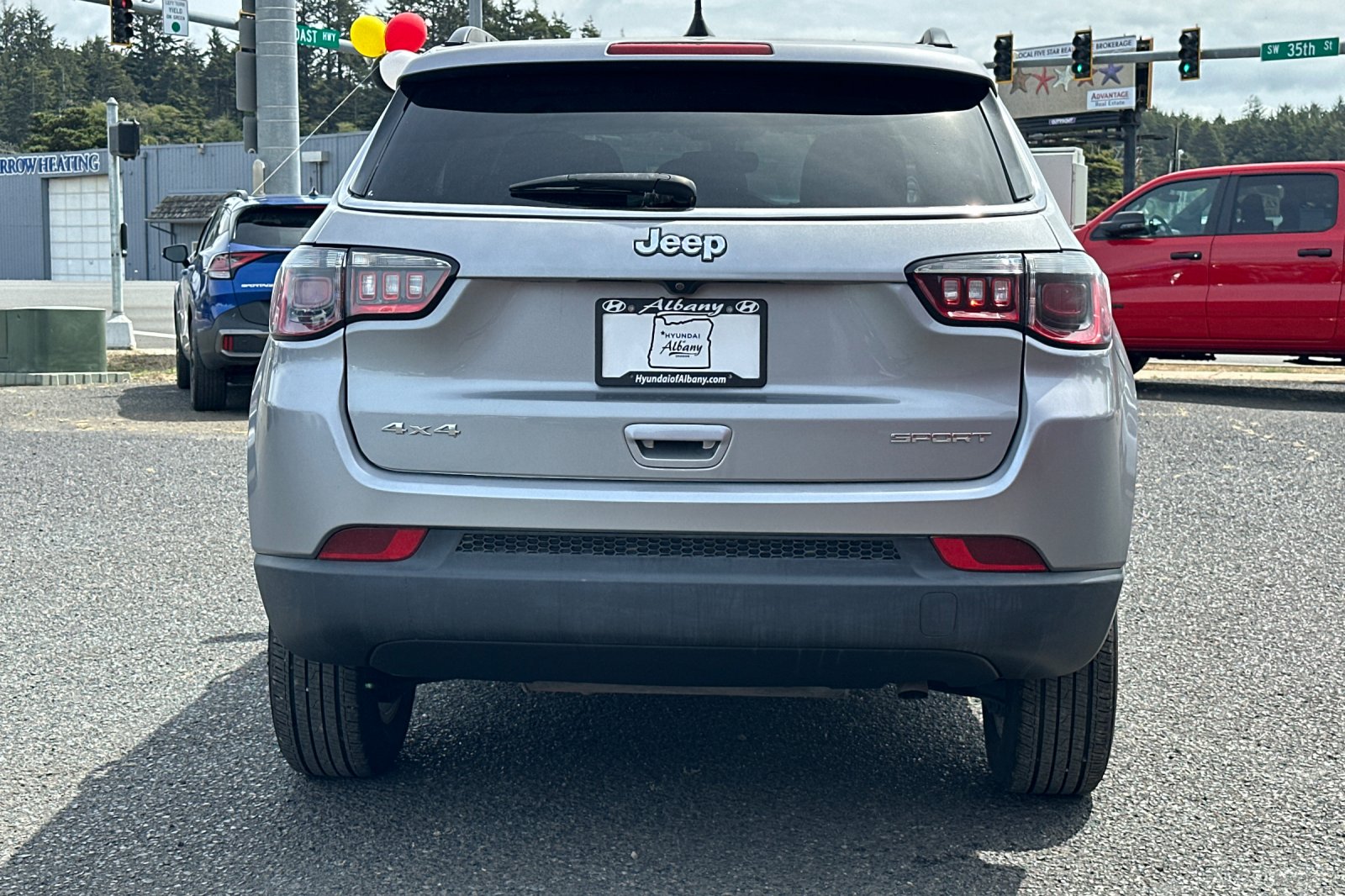 2020 Jeep Compass Sport photo 4