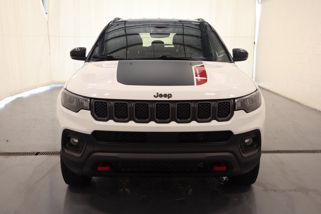 2024 Jeep Compass Trailhawk photo 4