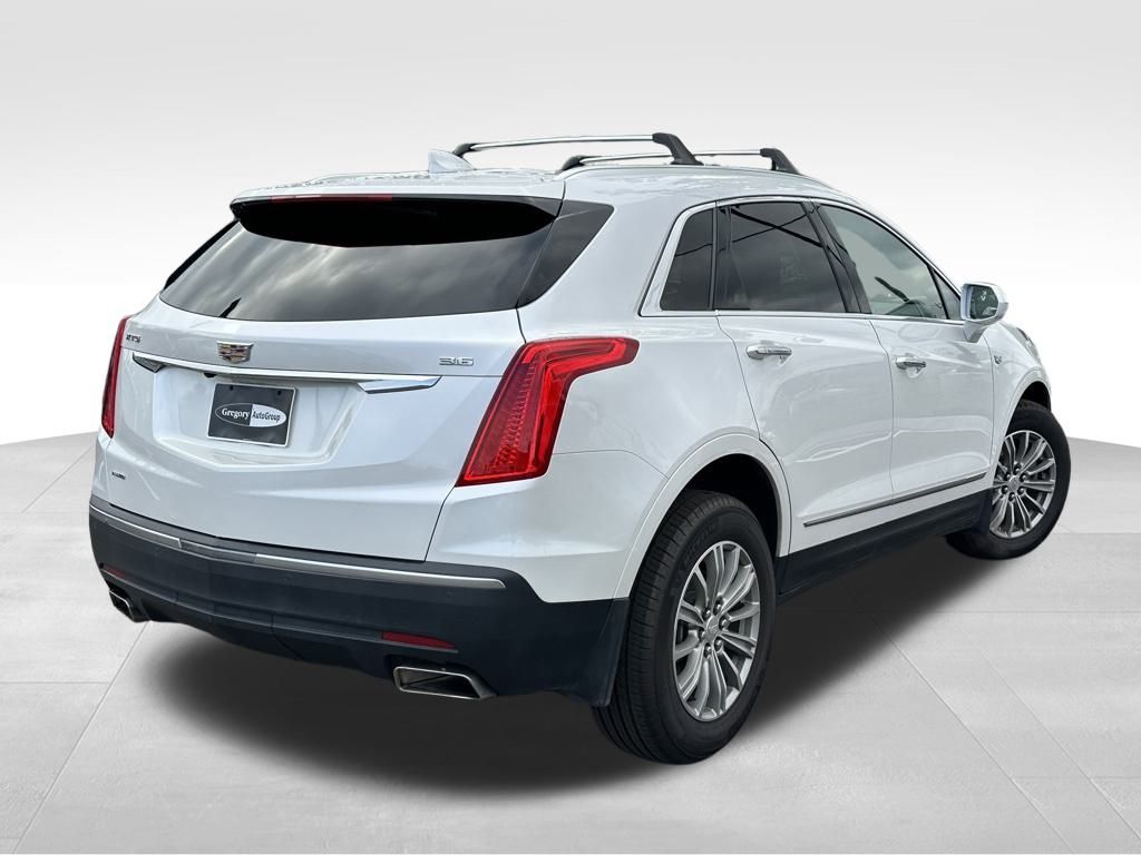 2018 Cadillac XT5 Luxury photo 4
