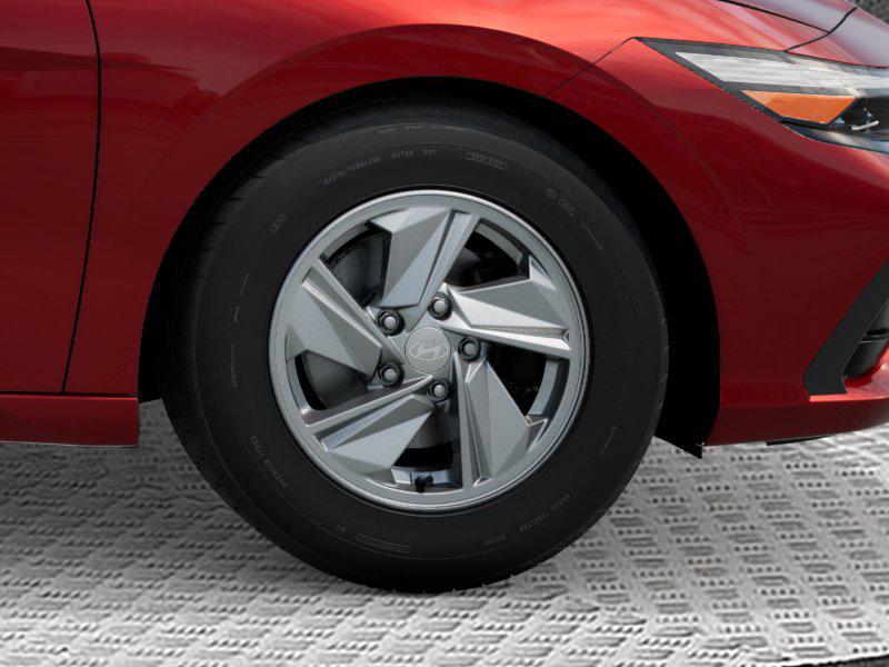 2025 Hyundai Elantra SE photo 8
