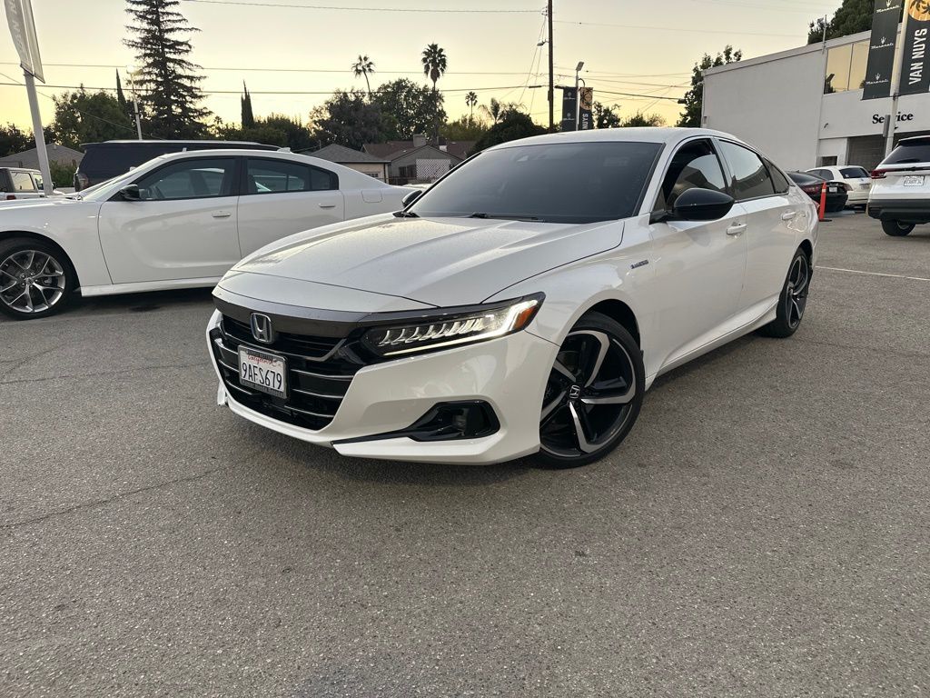 2022 Honda Accord Hybrid Sport photo 2