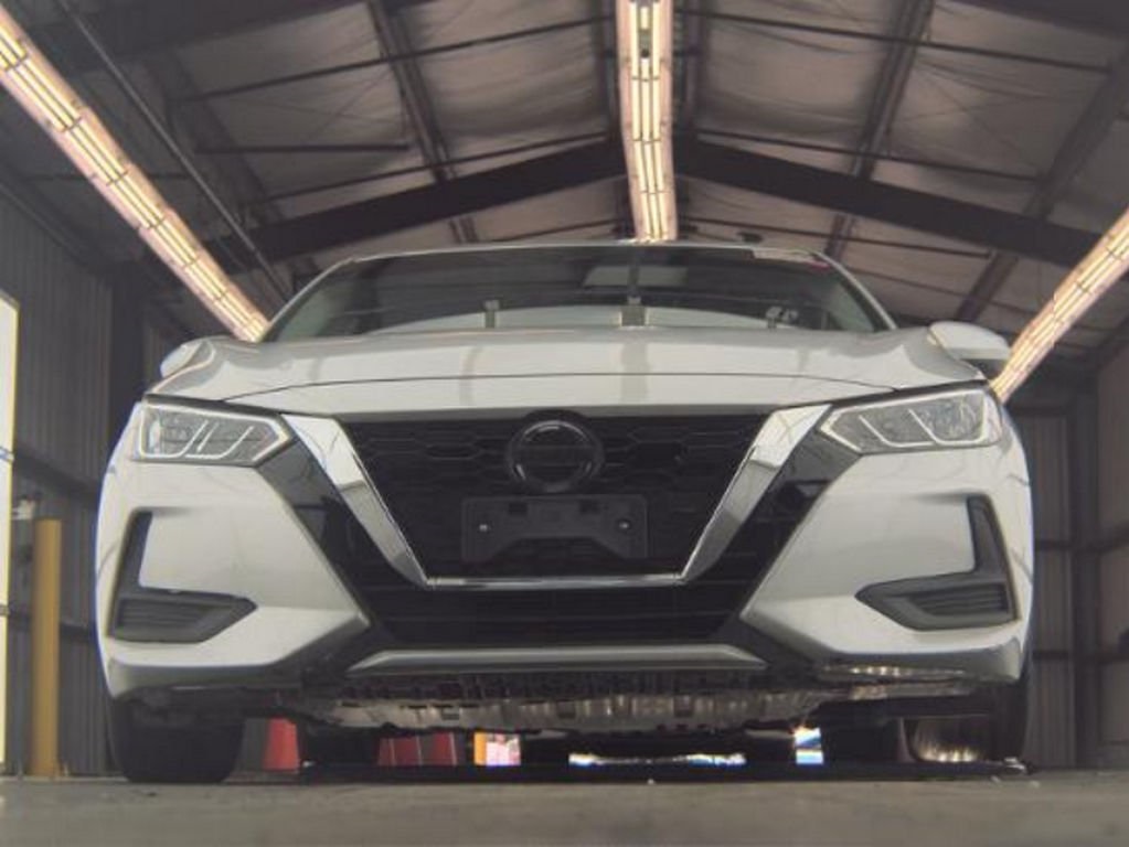2023 Nissan Sentra SV photo 3