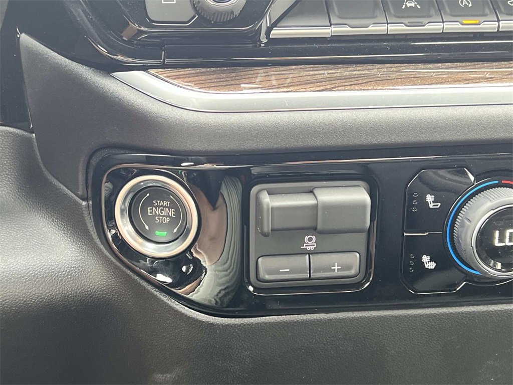 2026 Chevrolet Silverado 1500 RST photo 18