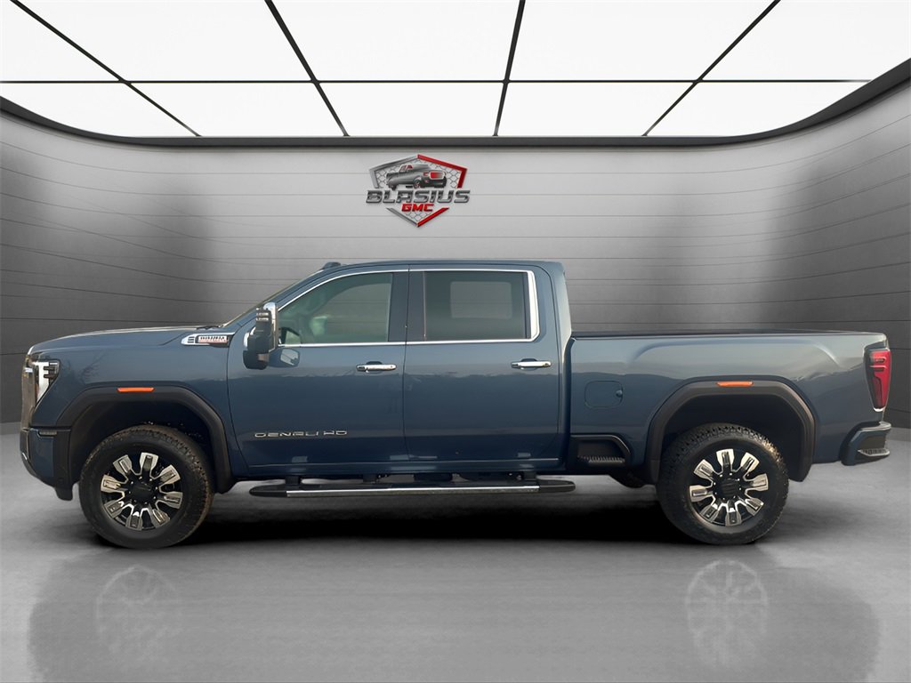 2025 Gmc Sierra 2500 HD Denali photo 2