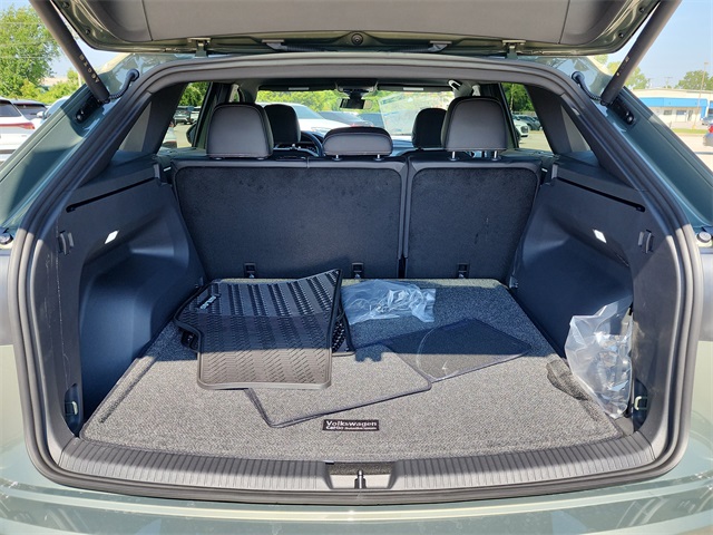 2026 Volkswagen Atlas Cross Sport SE Technology photo 4