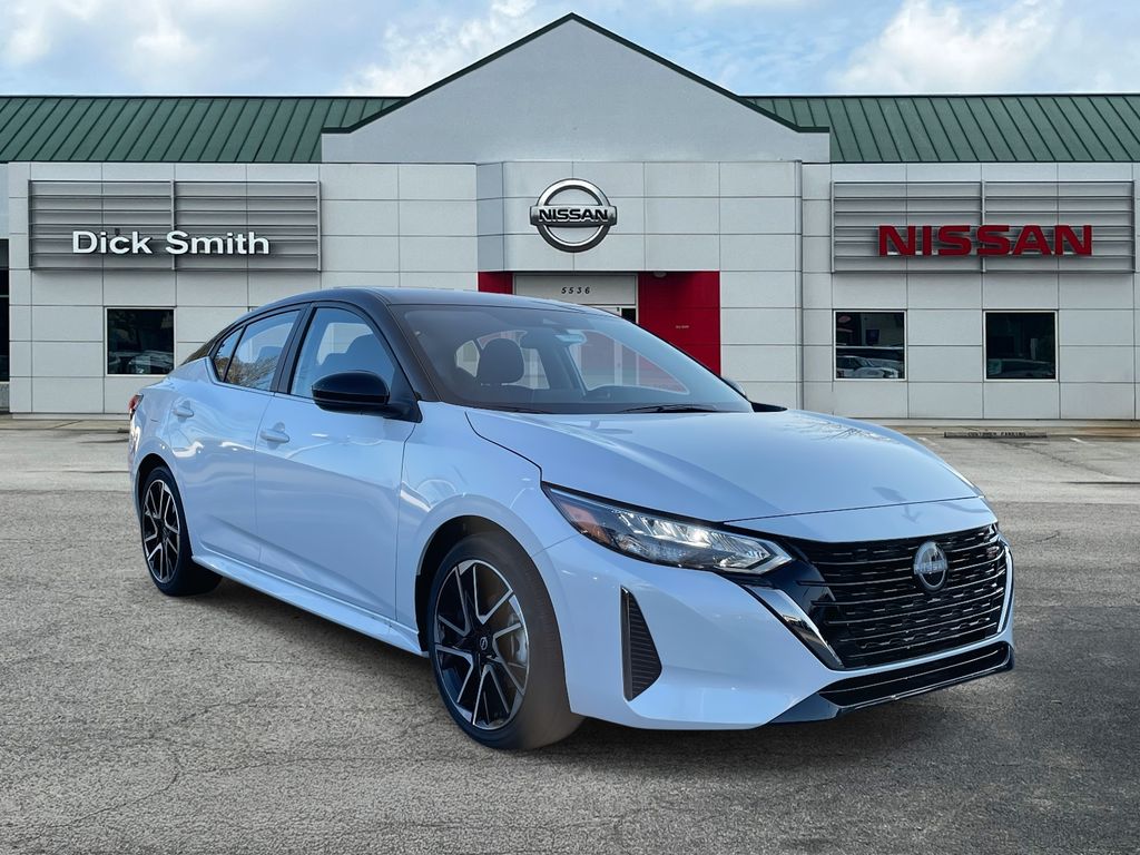 2025 Nissan Sentra SR's photo