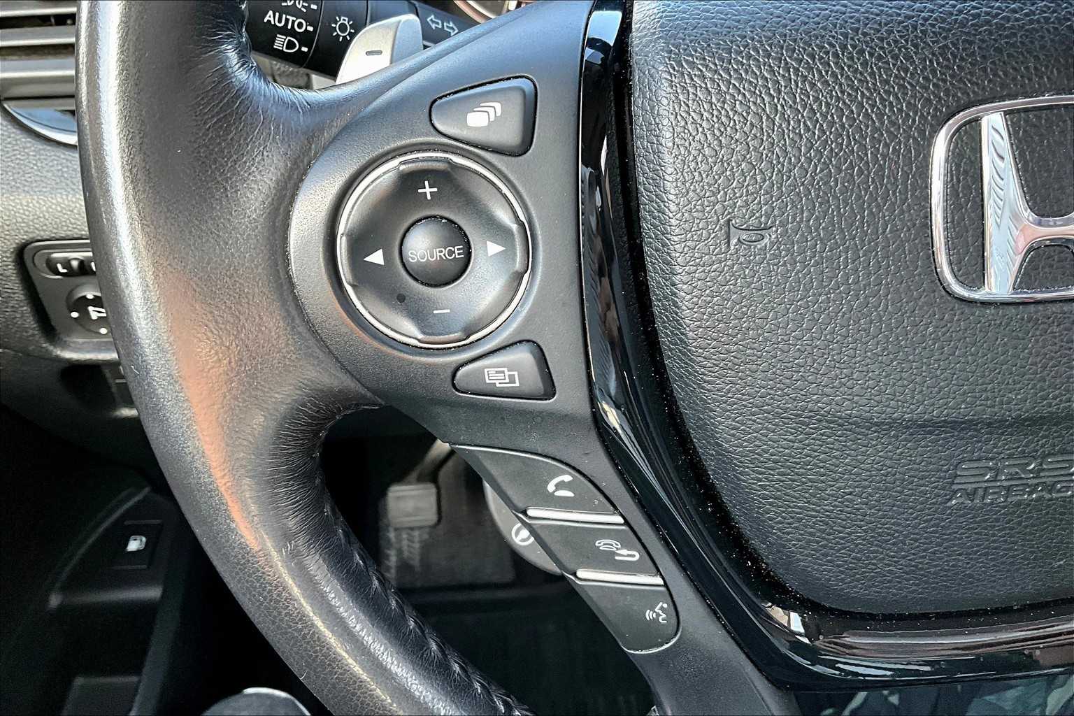 2020 Honda Ridgeline RTL-E photo 21