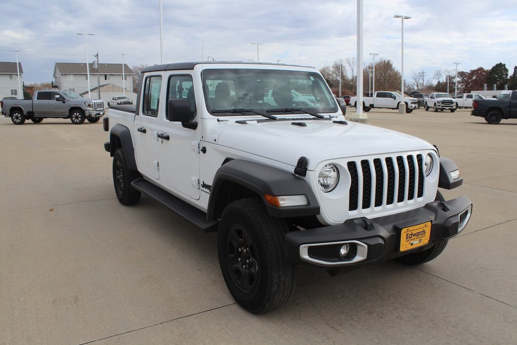 2023 Jeep Gladiator Sport's photo