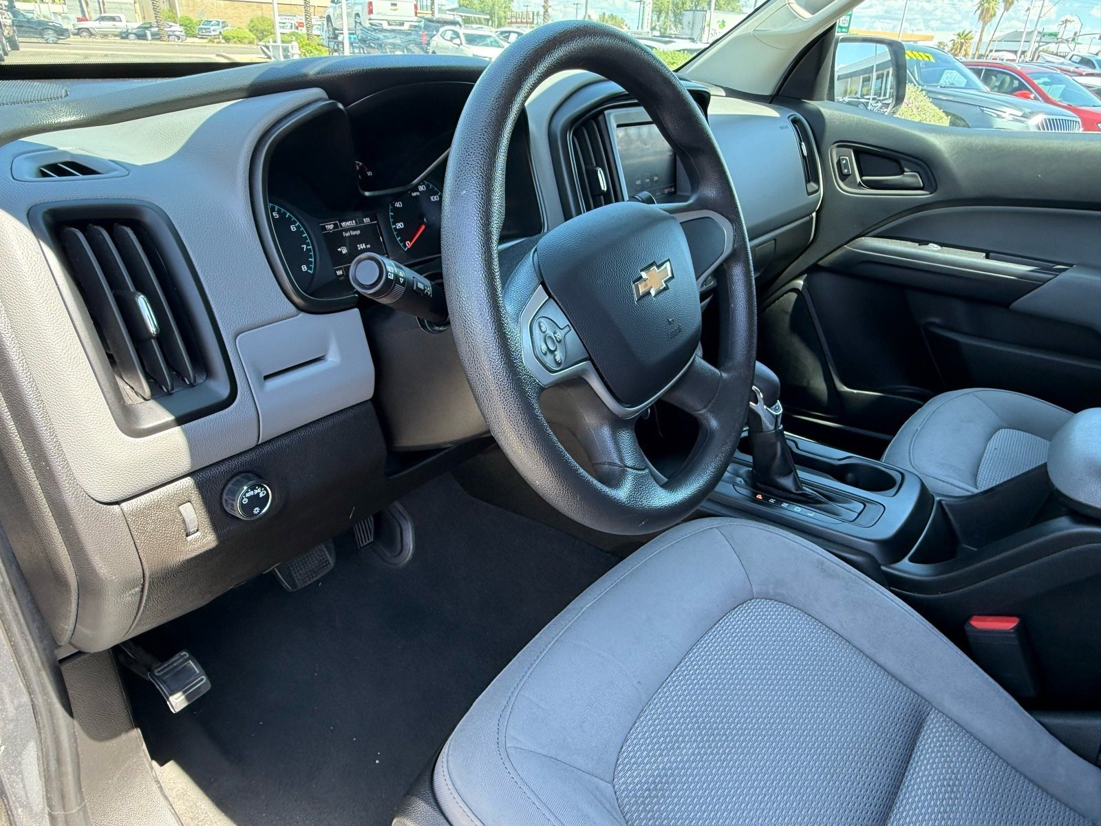 2022 Chevrolet Colorado Work Truck photo 13