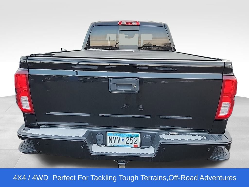 2016 Chevrolet Silverado 1500 High Country photo 2