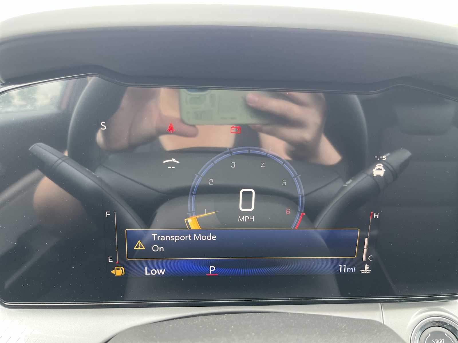 2025 Chevrolet Trax LT photo 15