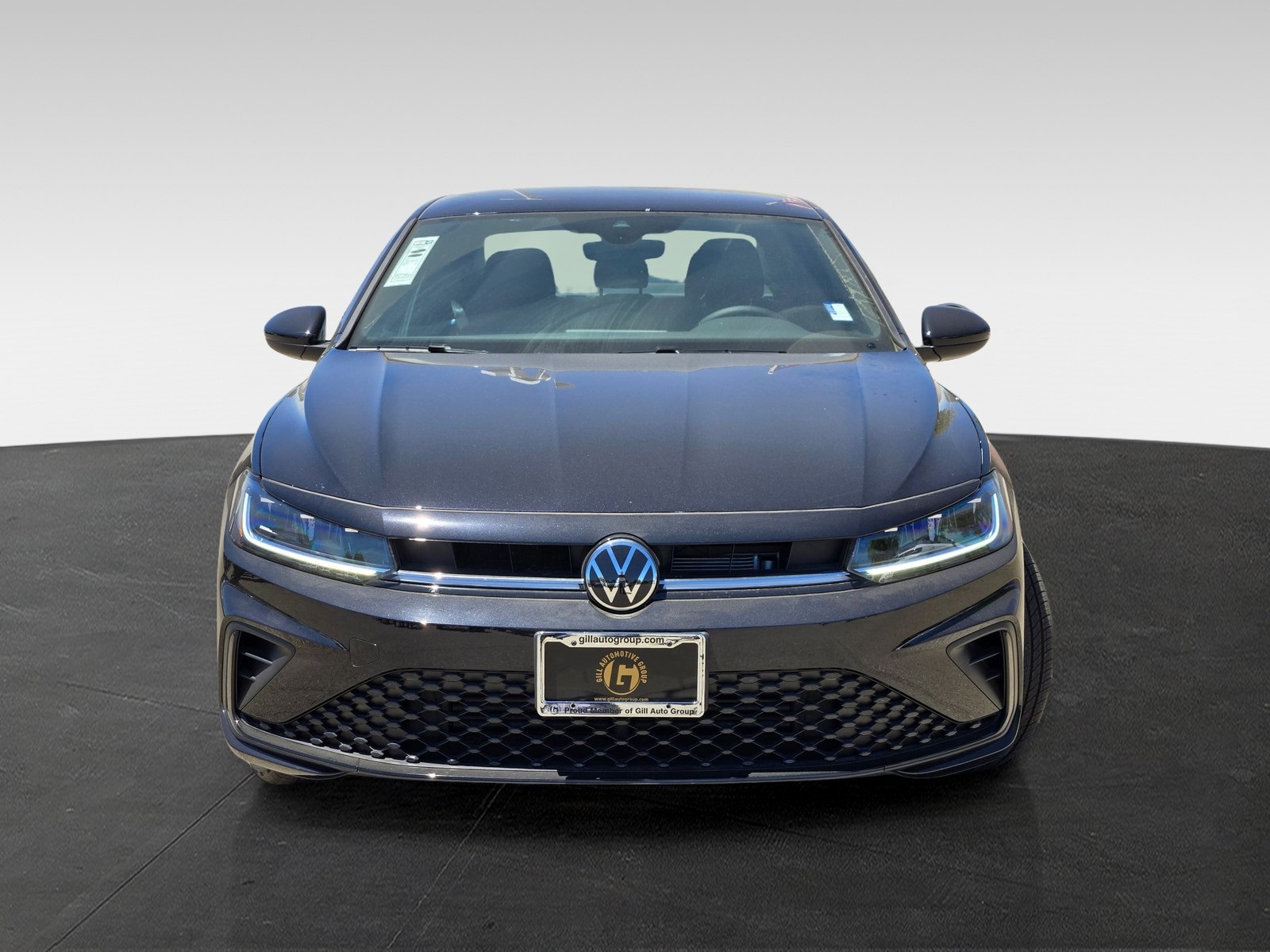 2025 Volkswagen Jetta 1.5T Sport photo 2