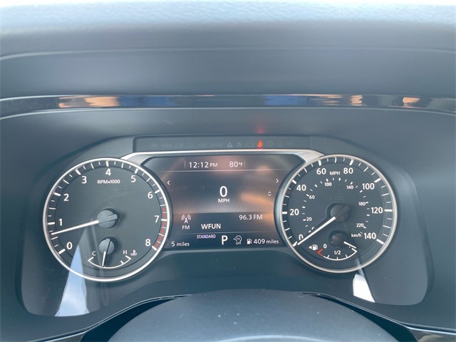 2025 Nissan Pathfinder SV photo 22