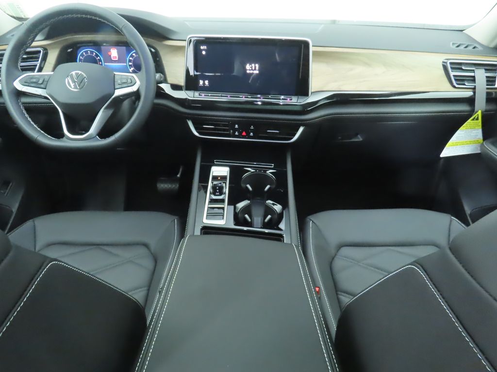 2026 Volkswagen Atlas SE Technology photo 13