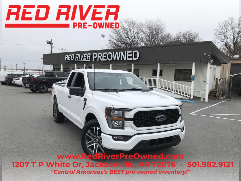 2023 Ford F-150 XL's photo