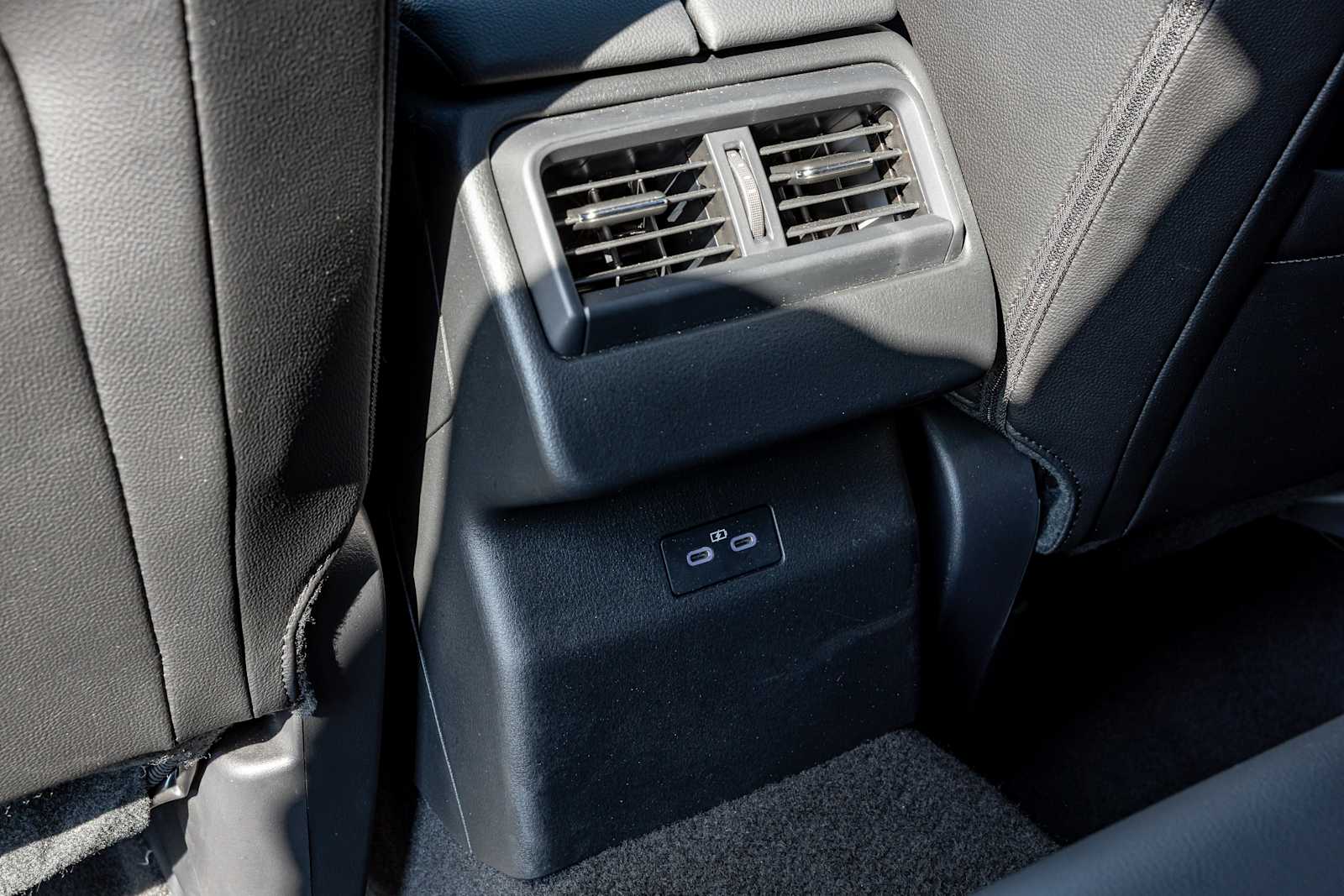2025 Mazda CX-50 2.5 S Premium photo 27