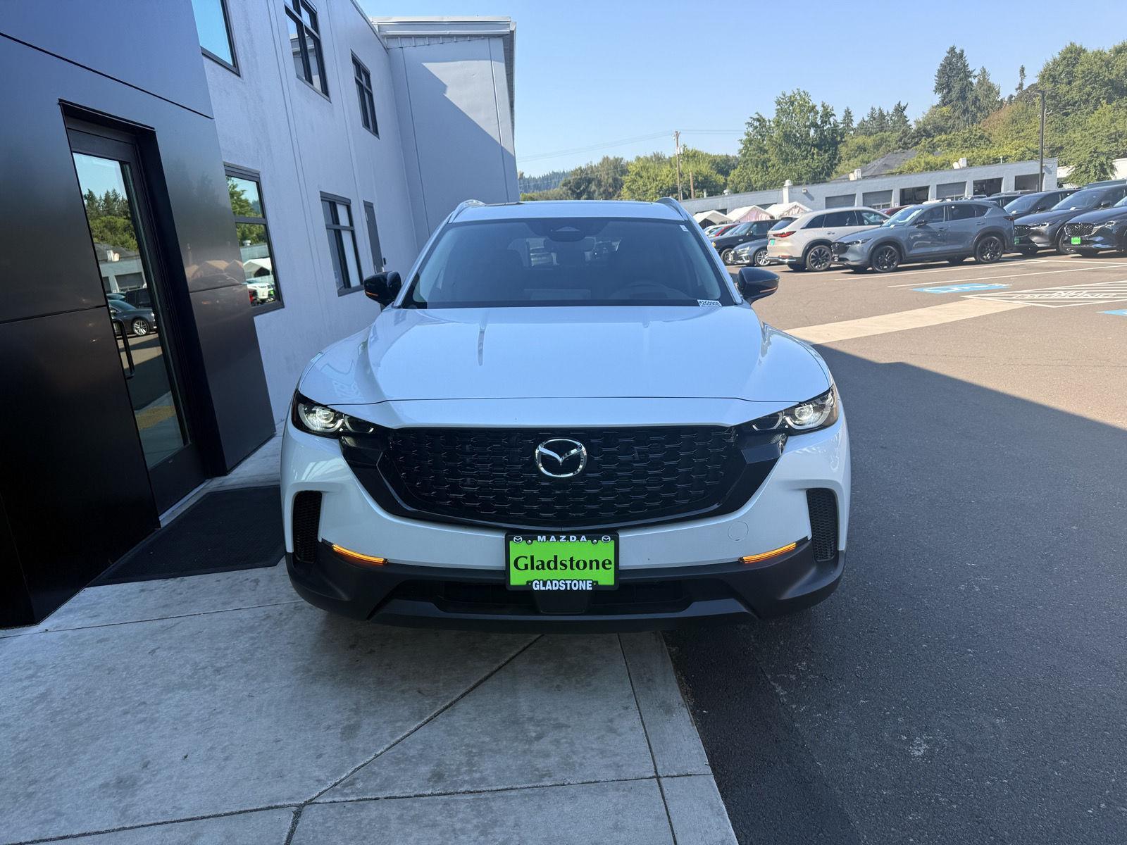 2025 Mazda CX-50 2.5 Premium Plus photo 2