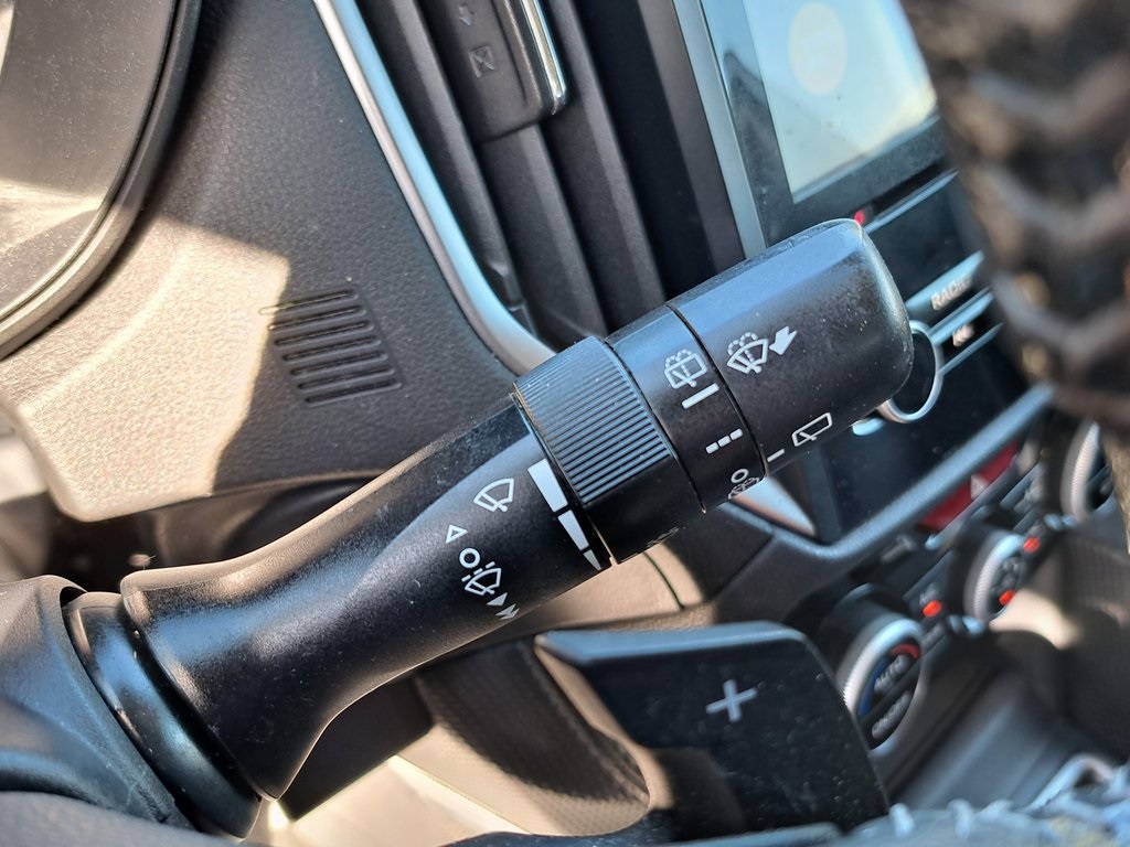 2020 Subaru Forester Touring photo 10