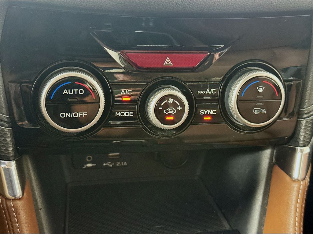 2020 Subaru Forester Touring photo 15