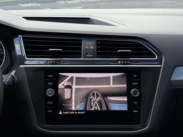 2020 Volkswagen Tiguan SE R-Line Black photo 14