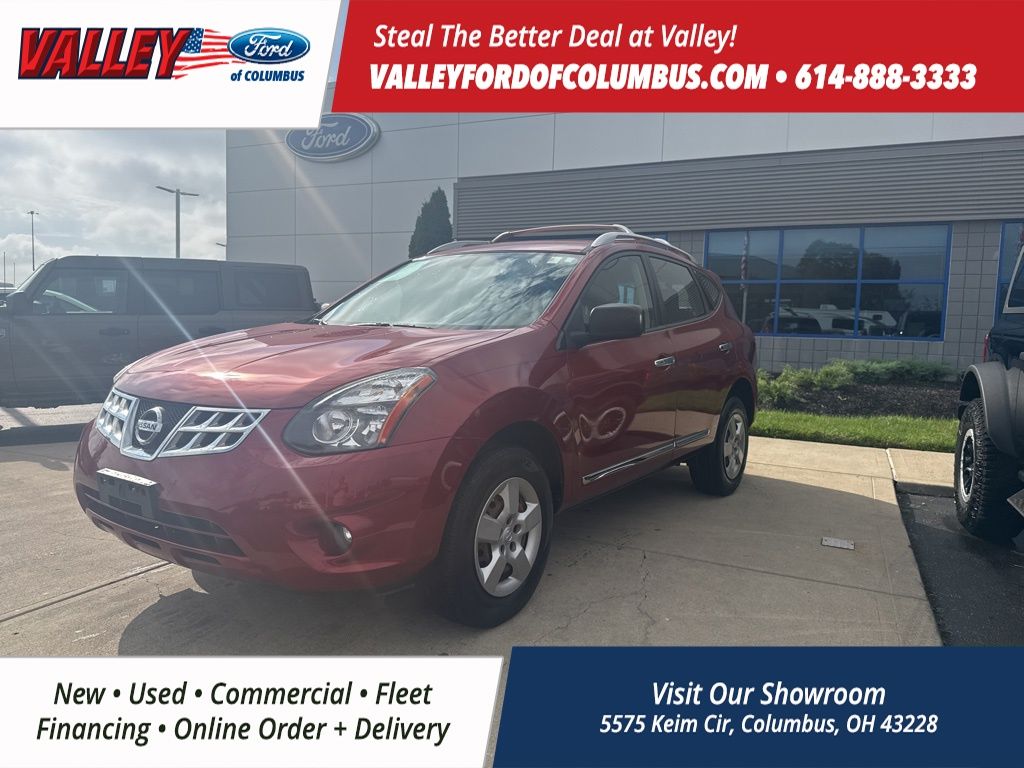 2014 Nissan Rogue Select S photo 2