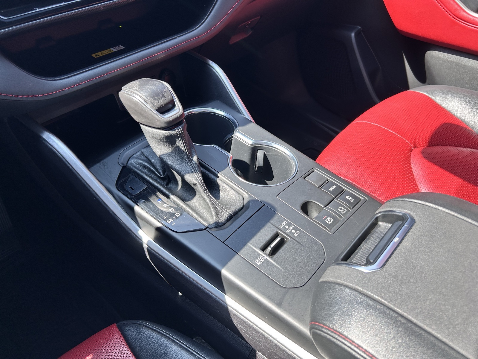 2023 Toyota Highlander XSE photo 40