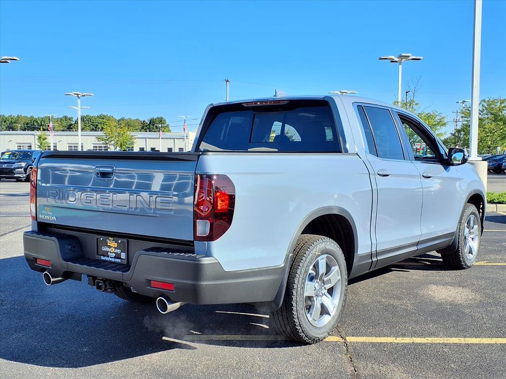 2025 Honda Ridgeline RTL photo 9