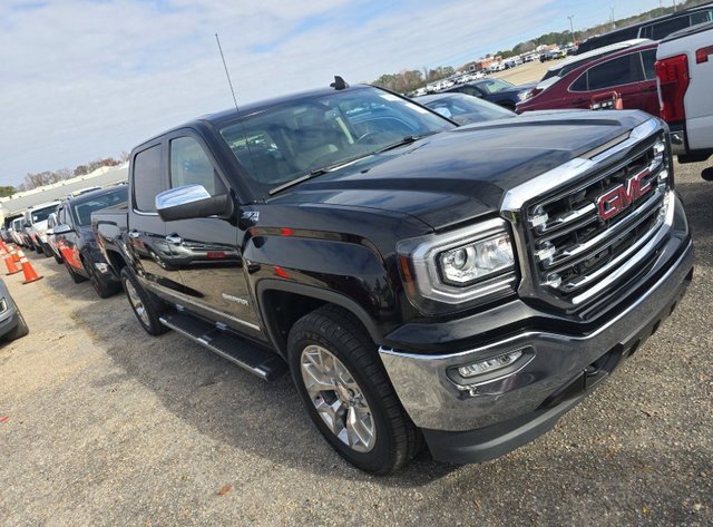 2018 GMC Sierra 1500 SLT's photo
